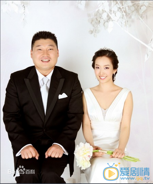 姜虎東與妻子李孝珍婚紗照 姜虎東個人資料簡介  