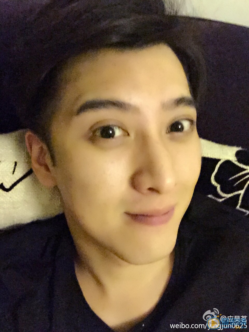 老九門齊鐵嘴扮演者應昊茗生活照欣賞