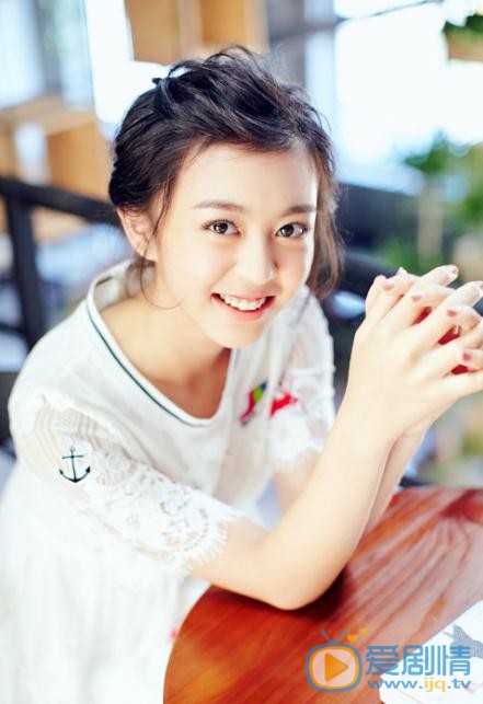 郜思雯個人資料簡介 郜思雯寫真