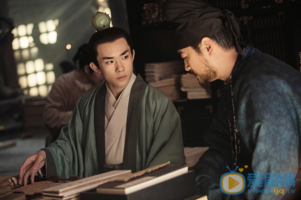 長安十二時辰李必是由誰飾演的？他的結局怎么樣？