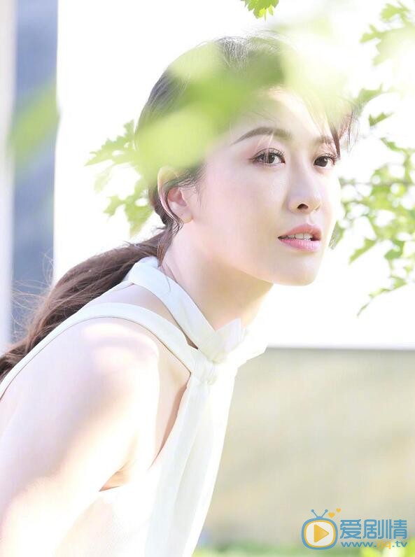 那年花開月正圓千紅是誰演的？千紅扮演者周麗淇個人資料及寫真生活照欣賞