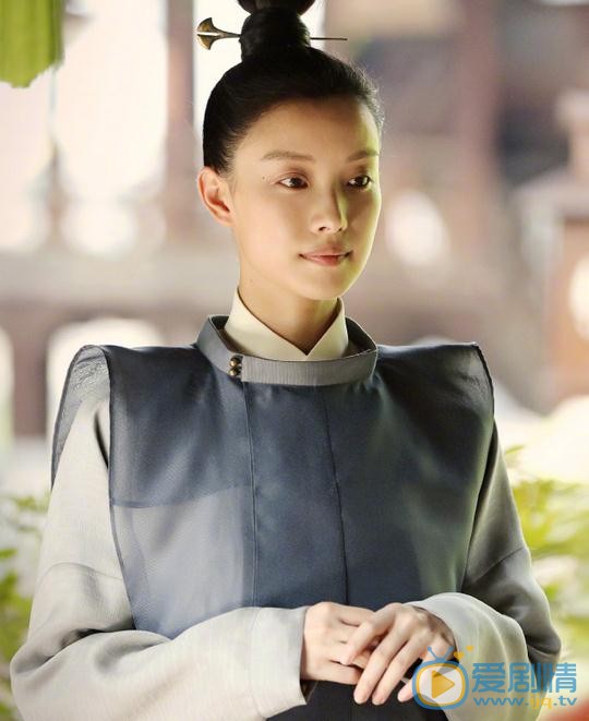 《凰權》曝最新劇照 倪妮男女劇照引關注