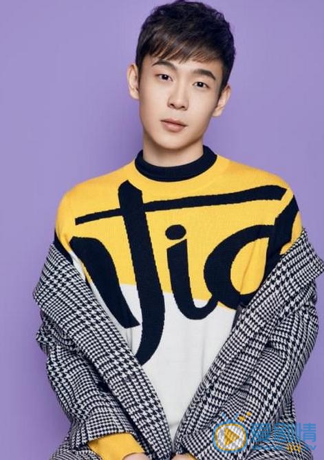 李澤個人資料簡介 李澤寫真