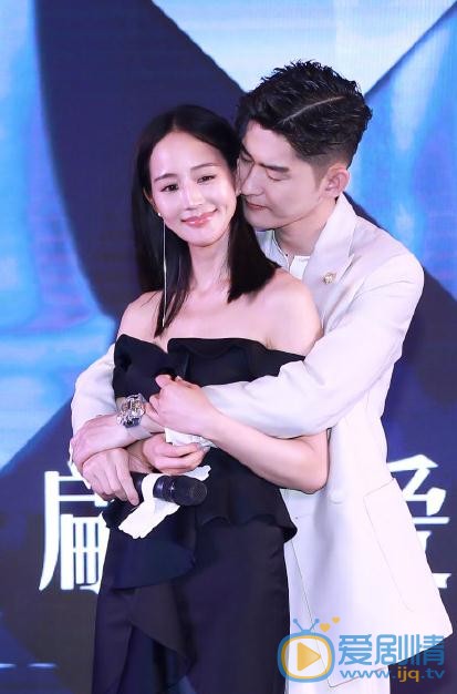 溫暖的弦發布會 張翰張鈞甯現場甜蜜互動