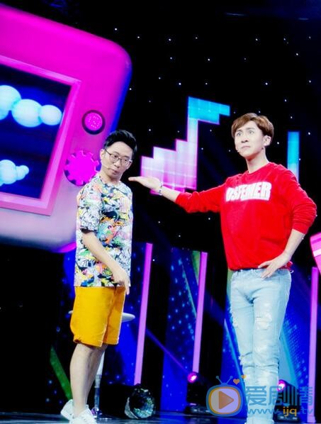 臧一人參加《偶滴歌神啊》模仿鞏漢林老師  臧一人個人資料