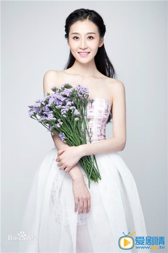 劉海戲金蟾熙婷扮演者錢璇寫真