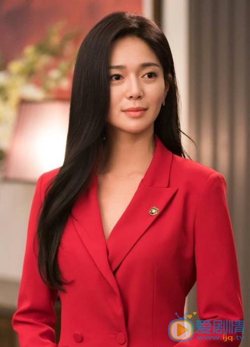 皇后的品格閔宥拉是誰演的？皇后的品格閔宥拉扮演者李伊利雅個人資料、寫真及生活照欣賞