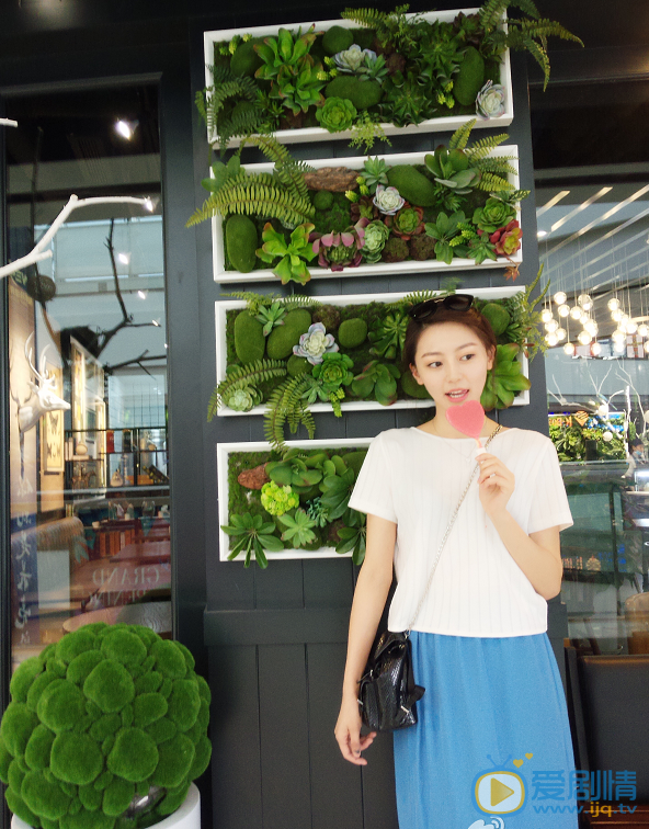 三生三世十里桃花素錦是誰演的?素錦扮演者黃夢瑩個人資料簡介