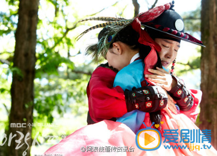 夜行書生首曝預告片 李準基變身吸血鬼