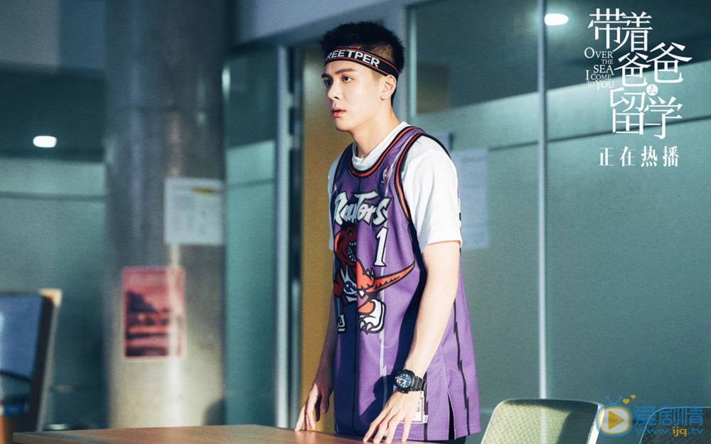 帶著爸爸去留學黃小棟媽媽是誰演的？黃小棟的親生父親到底是誰？