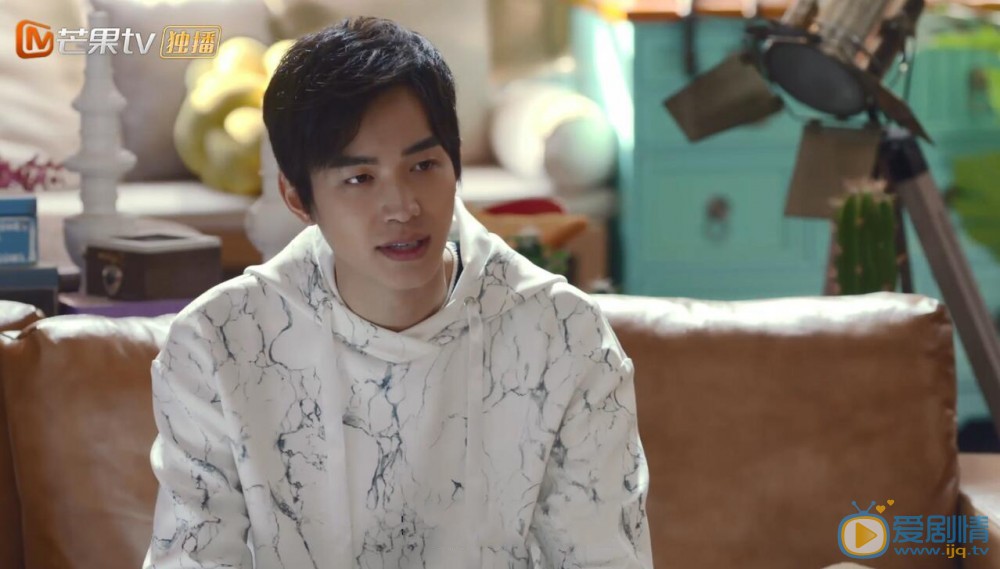 陪你到世界之巔季向空為什麼要拒絕裴熙加入戰隊？