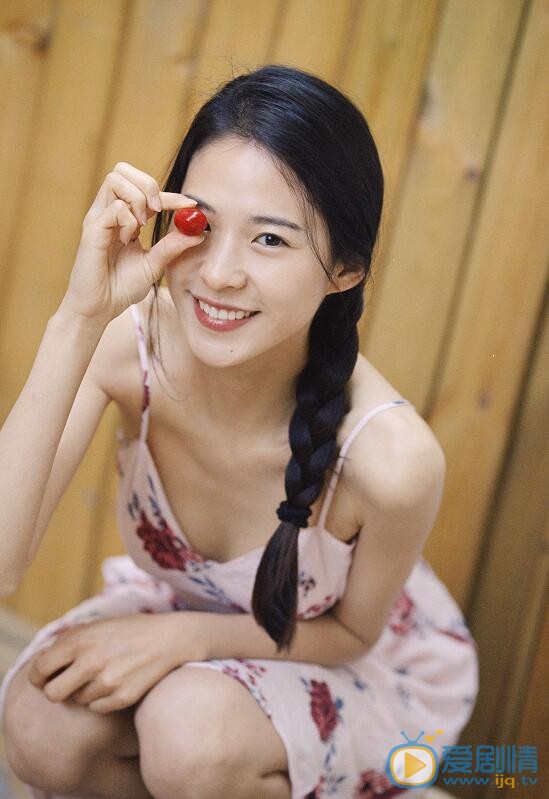 將軍在上秋華是誰演的?秋華扮演者王瑄個人資料及生活寫真照欣賞