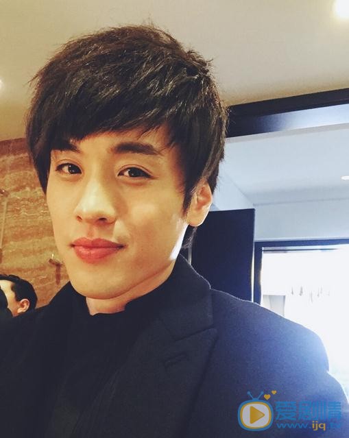 醉玲瓏張束是誰扮演的？醉玲瓏張束扮演者蘇航個人資料，寫真及生活照欣賞