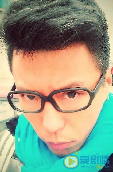 警花與警犬之再上征程顧依依是誰演的？顧依依扮演者李晨熙個人資料、寫真及生活照欣賞