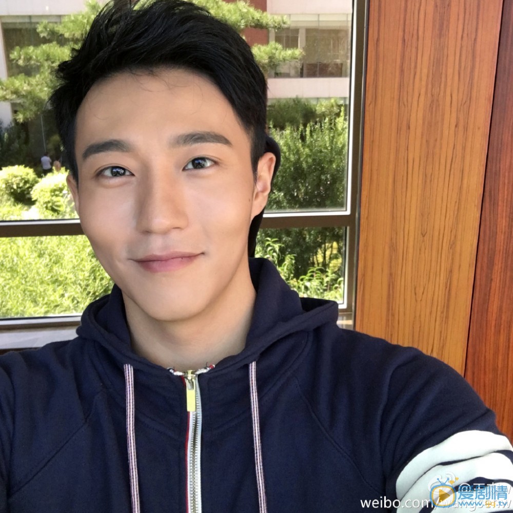 外科風雲揚子軒扮演者王森寫真生活照欣賞