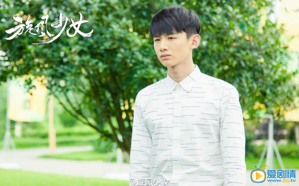 鏇風少女熱播 楊洋胡冰卿甜蜜互食棉花糖(組圖)