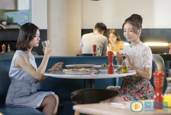  微微一笑很傾城孟逸然到底是一個什麼樣的人？孟逸然怎么當上校花的？