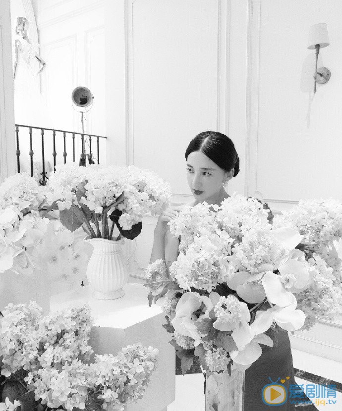 新倚天屠龍記殷素素是誰飾演的？殷素素飾演者陳欣予個人資料、寫真及生活照欣賞