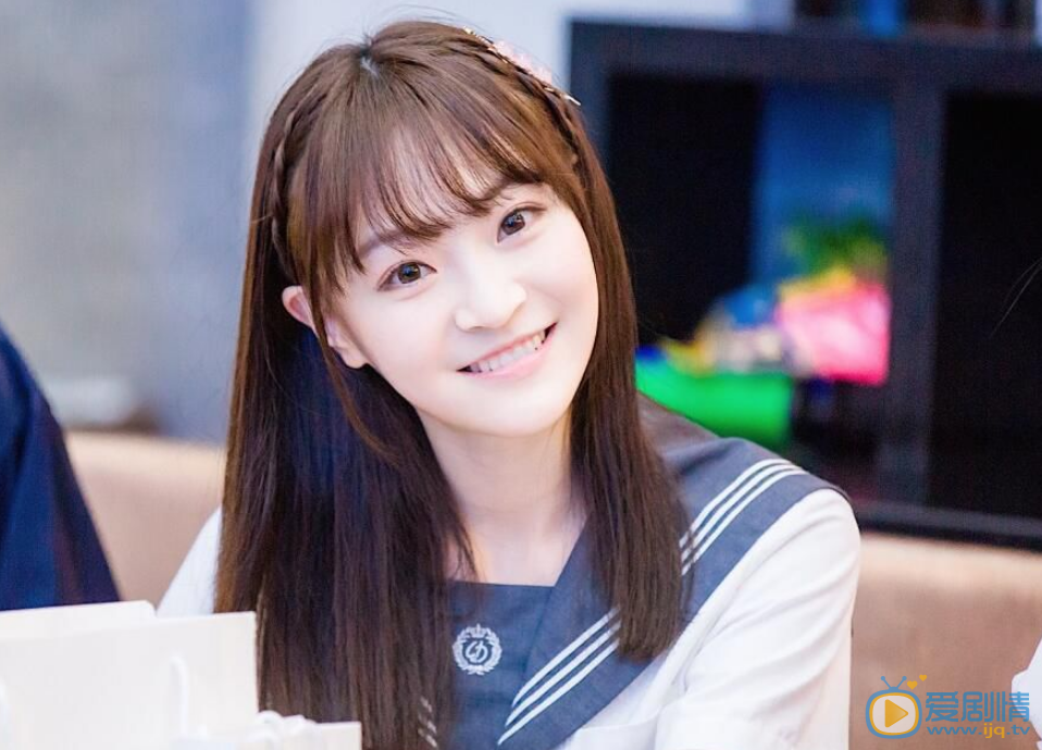 陳怡凡個人資料簡介 陳怡凡演藝經歷 陳怡凡甜美寫真圖片