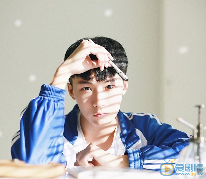 溫暖的村莊劇情介紹