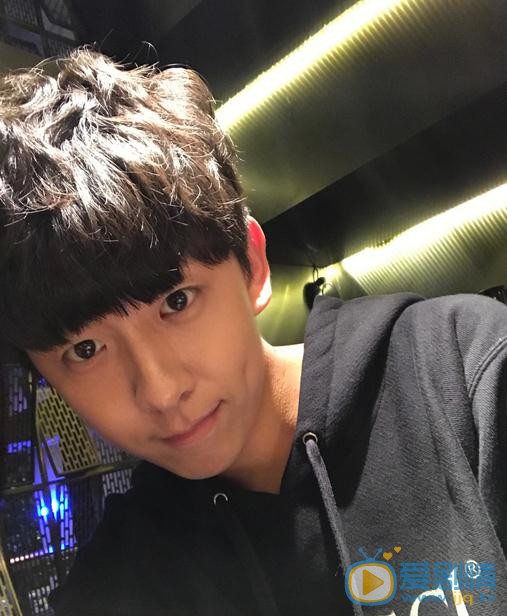 我才不會被女孩子欺負呢舒哲是誰演的？舒哲扮演者楊景誠個人資料、寫真及生活照欣賞