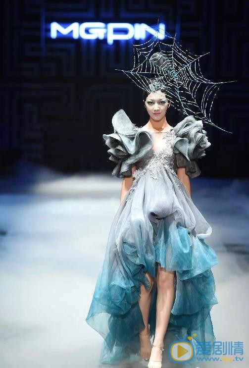 高智洋個人資料簡介 高智洋模特走秀大片