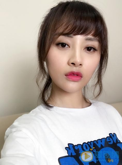 特化師沈芸是誰演的？特化師沈芸扮演者周子言個人資料、寫真及生活照欣賞