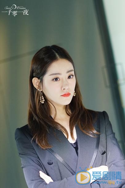 一千零一夜陳默喜歡誰？陳默喜歡周心妍嗎？