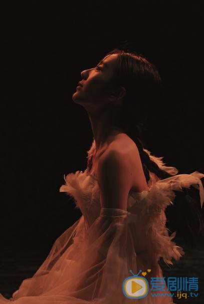 魯芳岐個人資料簡介 魯芳岐話劇照