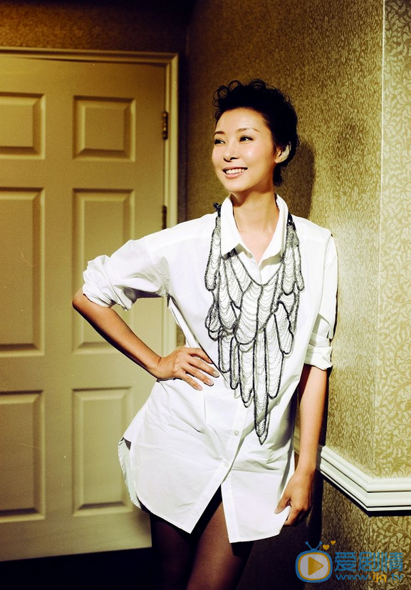  人民的名義陸亦可是誰演的？陸亦可扮演者柯藍個人資料生活照欣賞