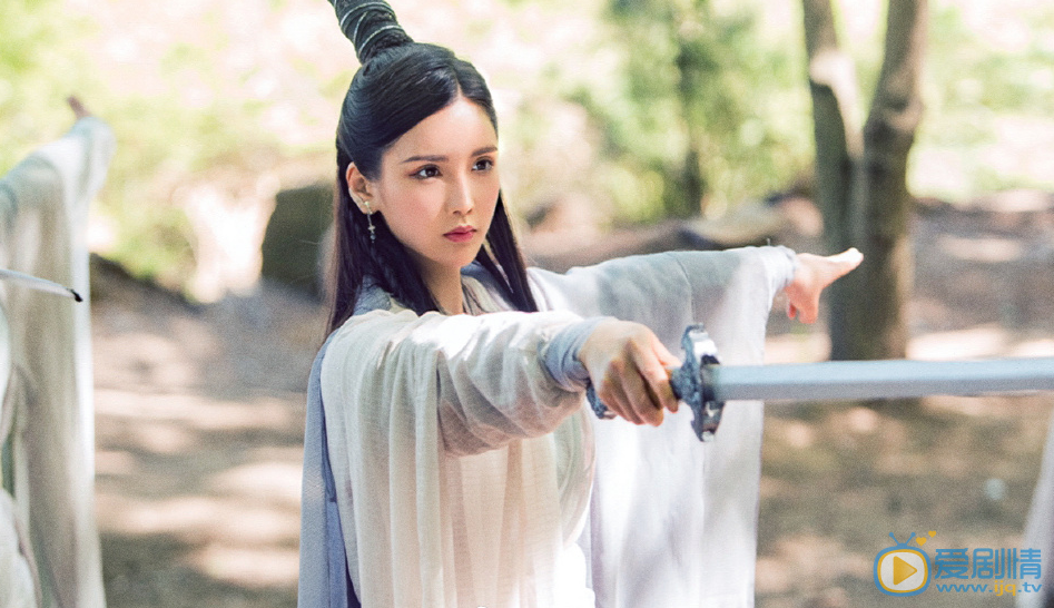 歐陽小如個人資料簡介 歐陽小如《倚天屠龍記》劇照 趙靈珠