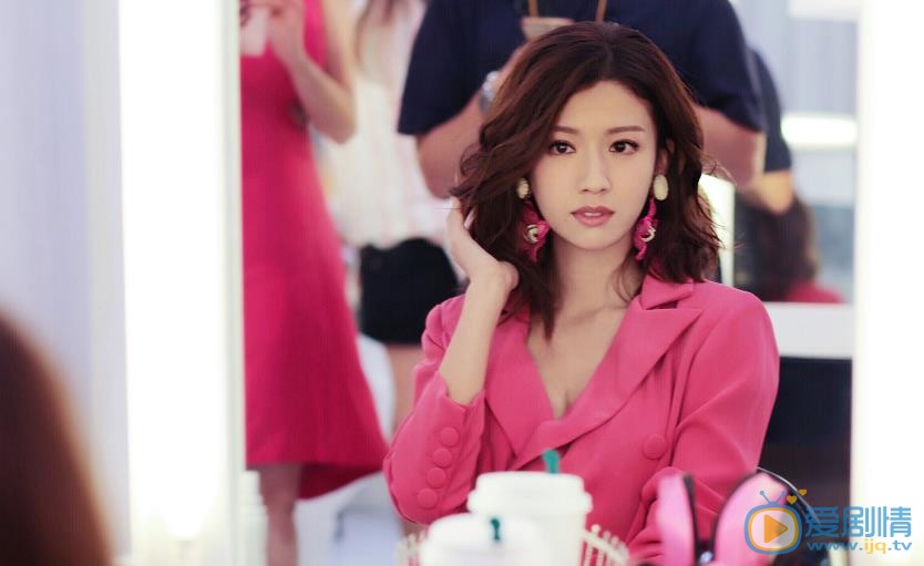 大帥哥章沅婉是誰扮演的？章沅婉飾演者蔡思貝個人資料、寫真及生活照欣賞