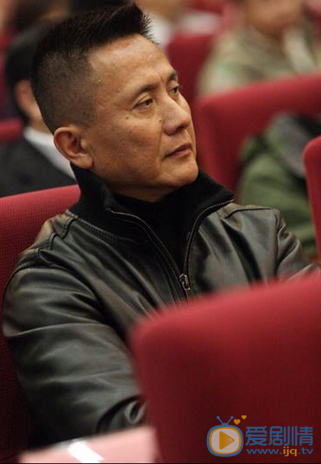 人民的名義高育良是誰演的?高育良扮演者張志堅個人資料生活照欣賞