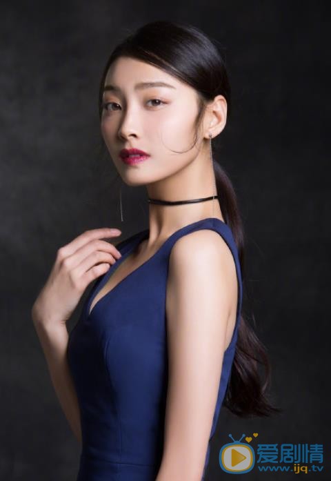 褚旭個人資料簡介 褚旭寫真