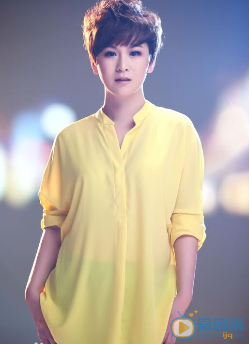  國民大生活趙燕是誰演的？趙燕扮演者洛葳個人資料及生活寫真照欣賞