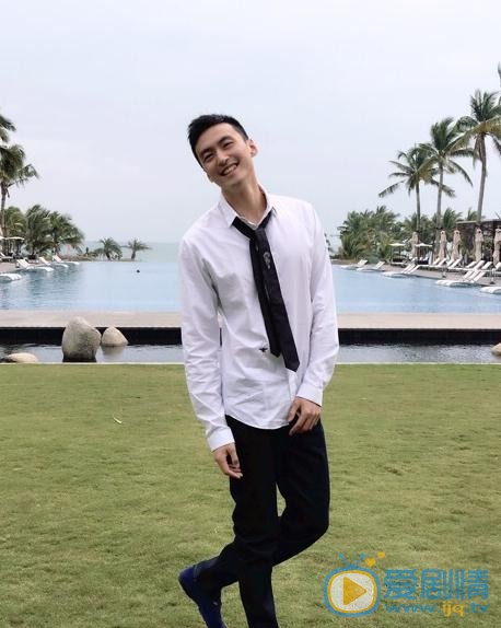 生於70年代齊戰勝是誰演的？齊戰勝扮演者萬沛鑫個人資料、寫真及生活照欣賞