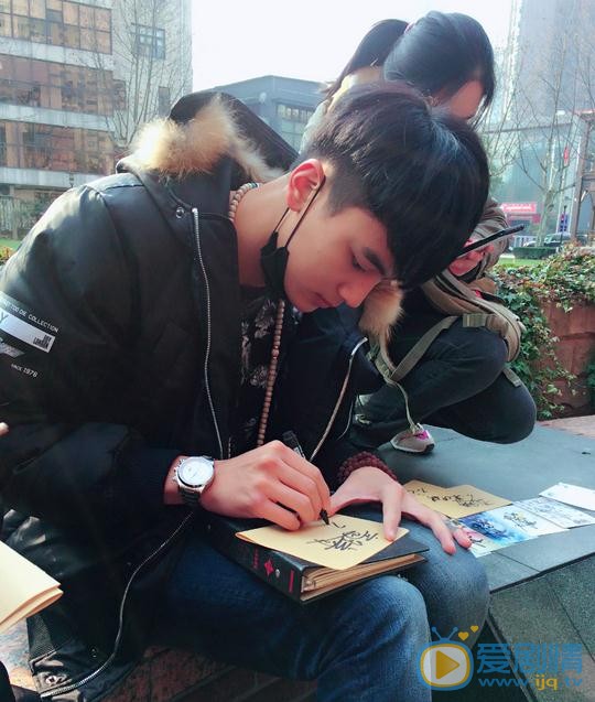 深海利劍盧一濤是誰扮演的？深海利劍盧一濤扮演者高旻睿個人資料、寫真及生活照