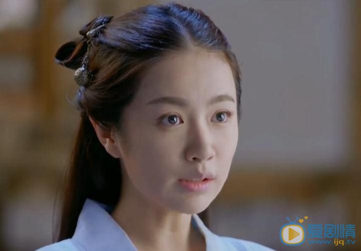 楚喬傳阿蘿是誰演的？阿蘿扮演者李春嬡個人資料、寫真及生活照欣賞