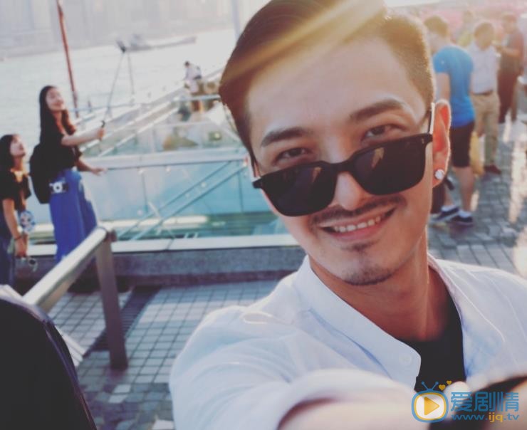 急診科醫生海洋扮演者啟傑個人資料、寫真生活照