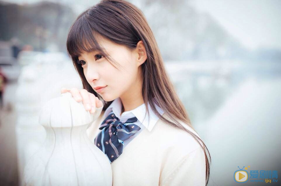 戚藍尹個人資料簡介 戚藍尹寫真