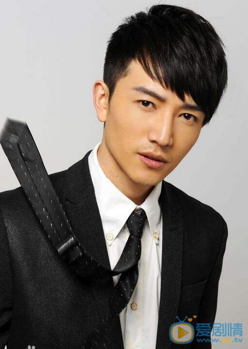 許諾個人資料簡介 許諾個人經歷及家庭背景介紹 許諾寫真圖片照