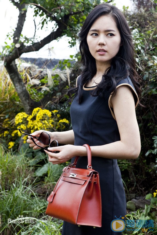 韓佳人個人資料介紹 韓佳人早年經歷