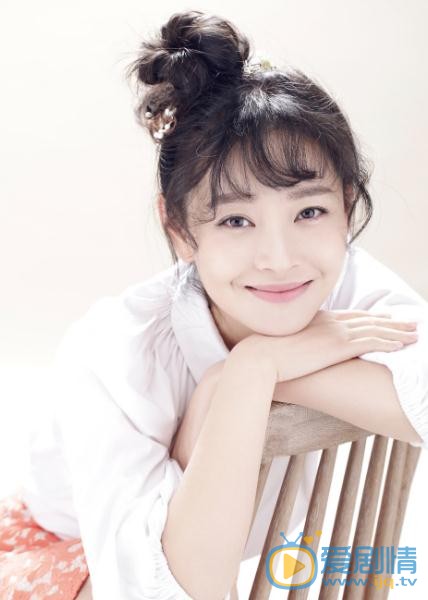 我的體育老師田野是誰演的？田野扮演者王維維個人資料、寫真及生活照欣賞