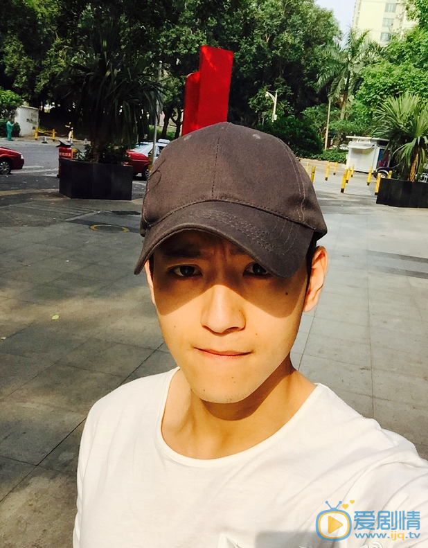  浪花一朵朵林梓是誰演的？林梓扮演者張駿寧個人資料及寫真生活照欣賞