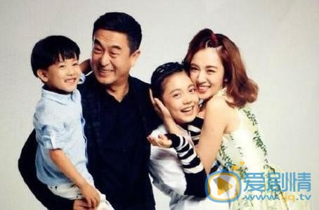 我的體育老師馬瑙是誰演的?馬瑙扮演者劉煜宸個人資料、寫真及生活照欣賞