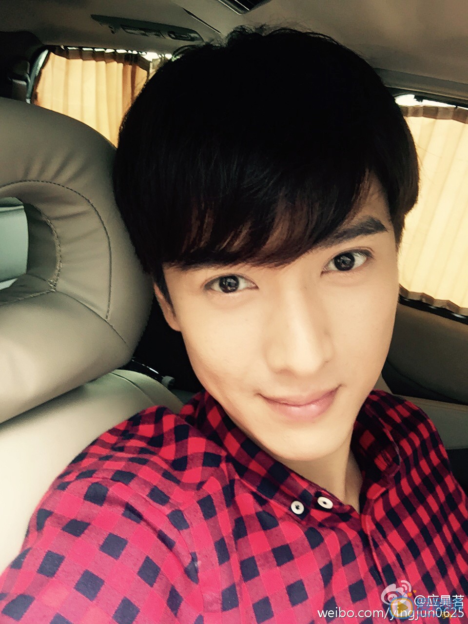 老九門齊鐵嘴扮演者應昊茗生活照欣賞