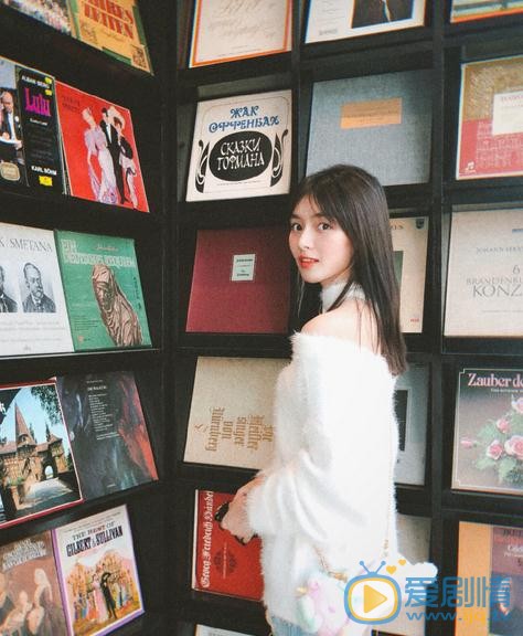 雙世寵妃2藍夜汐是誰扮演的？雙世寵妃2藍夜汐扮演者廖慧佳個人資料、寫真及生活照欣賞