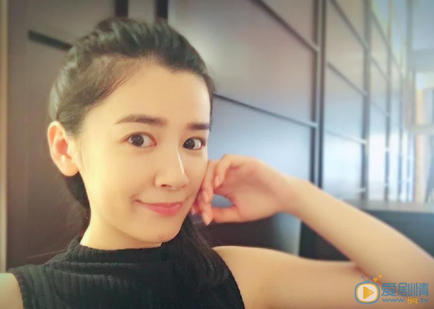 王子咖啡店周羽羽扮演者石安妮圖片欣賞