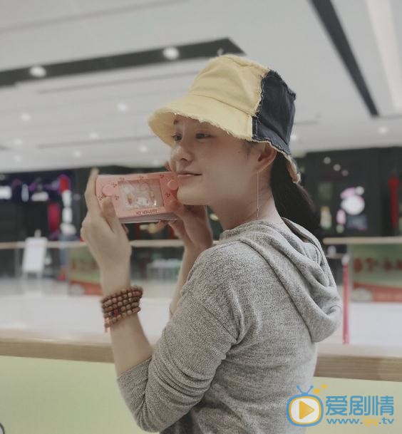 走火韓倩是誰演的？走火韓倩扮演者王佳宇個人資料、寫真及生活照欣賞