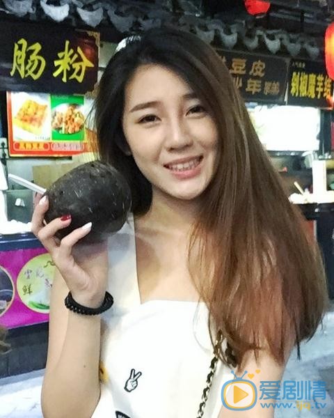 進擊吧閃電宮苒是誰扮演的？進擊吧閃電宮苒扮演者喬曦個人資料、寫真及生活照欣賞